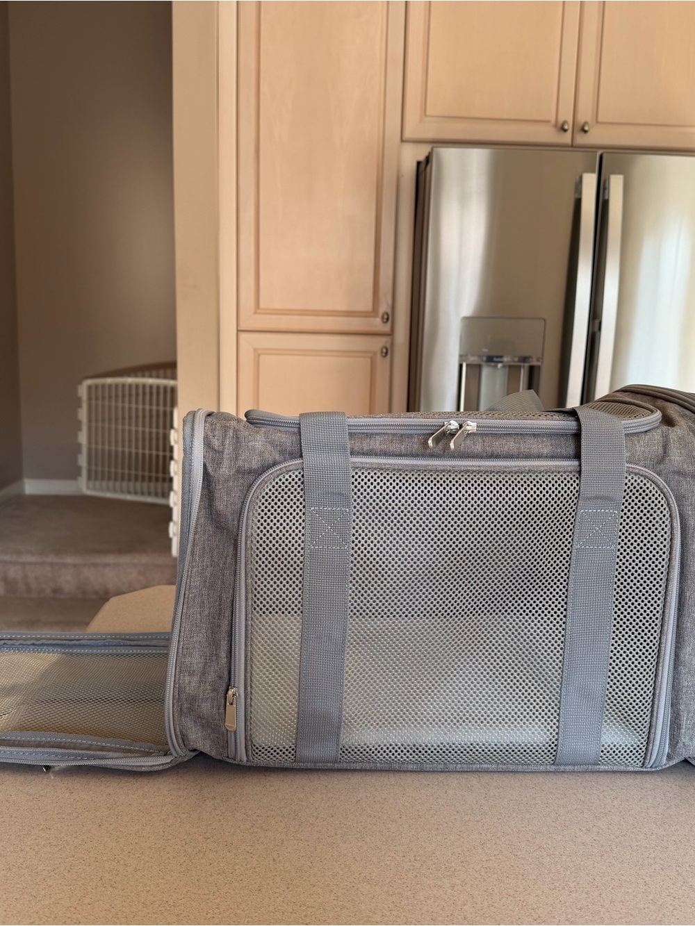 Gray Small Dog/Cat Travel Bag with Mesh Panels